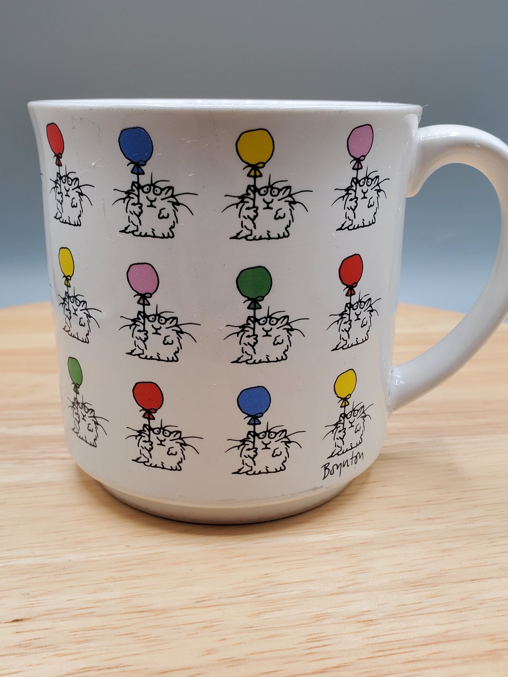Bonton White Ceramic Mug with Colorful Balloon Cats